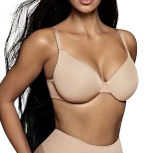 SKIMS Nude Bra
